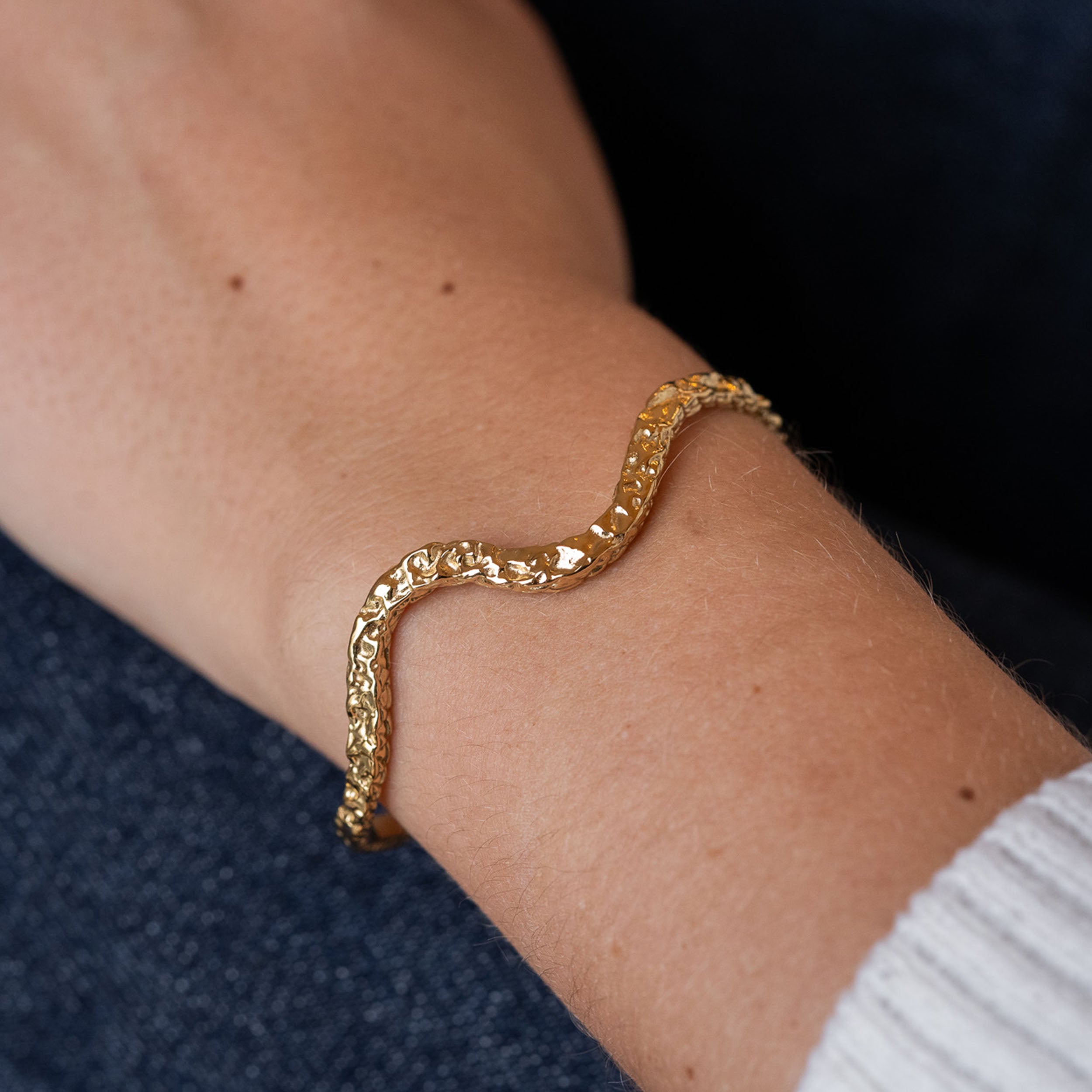 WAVES MOON JUSTERBAR ARMRING