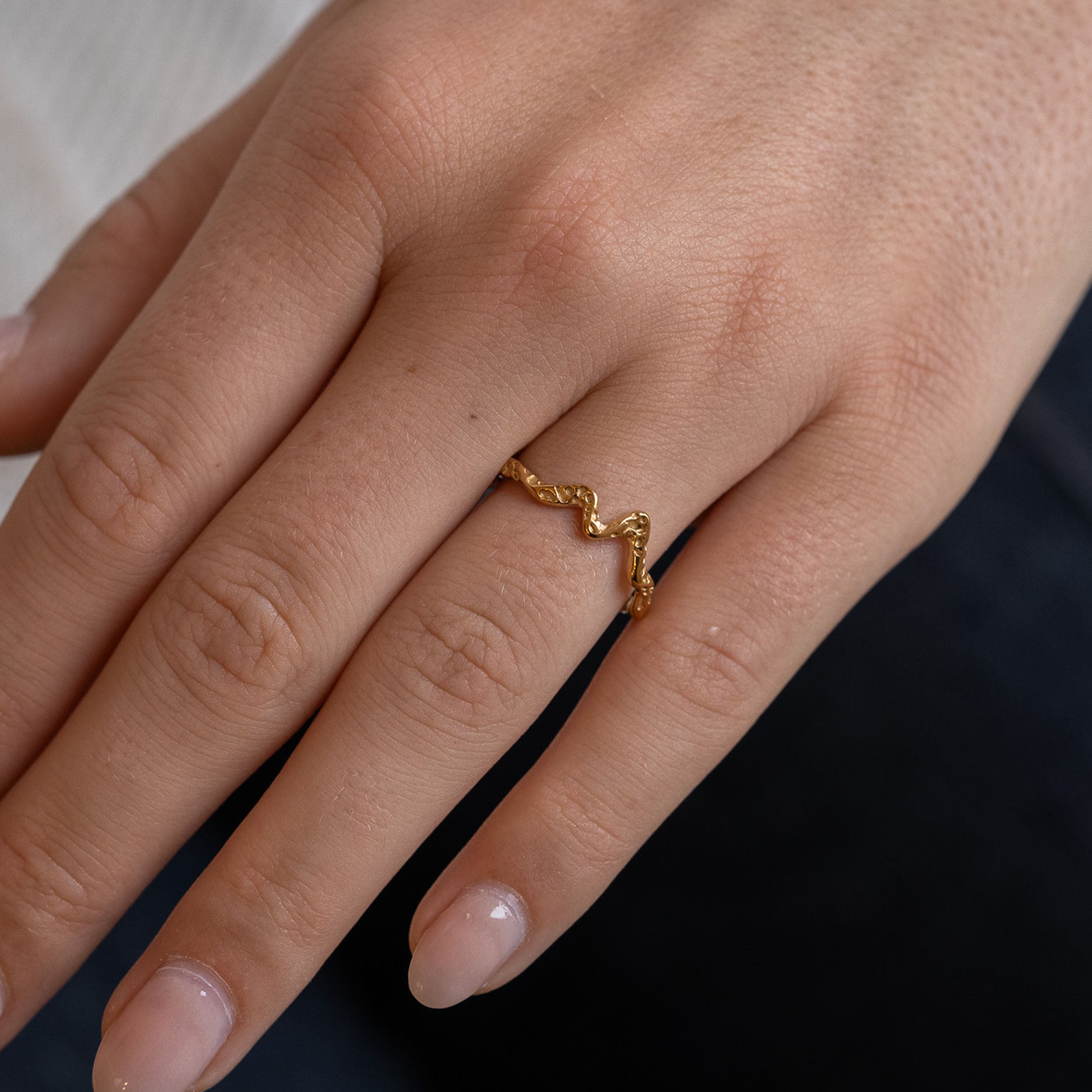 CURVE JUSTERBAR RING