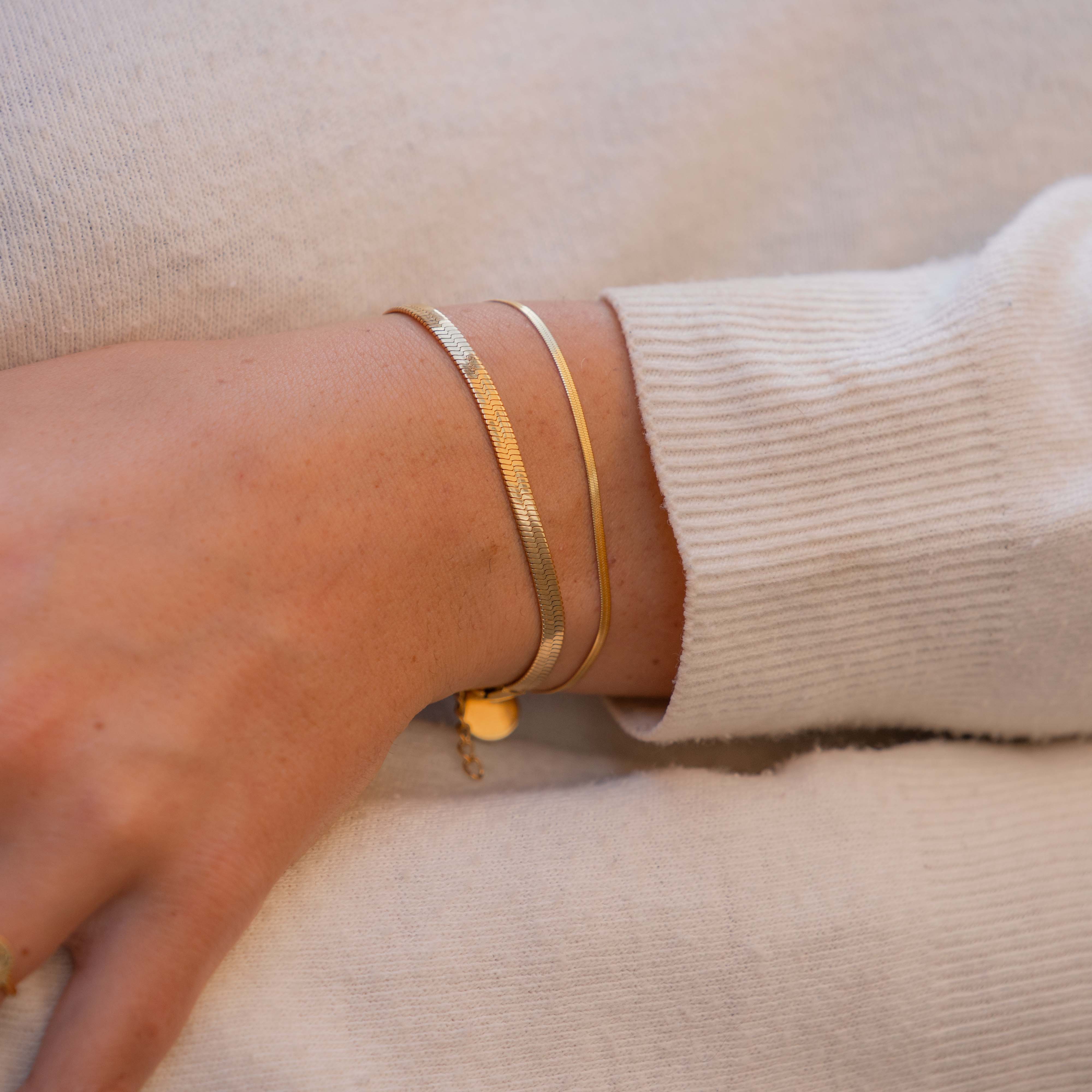 SNAKE ARMBÅND 4MM - GULDBELAGT