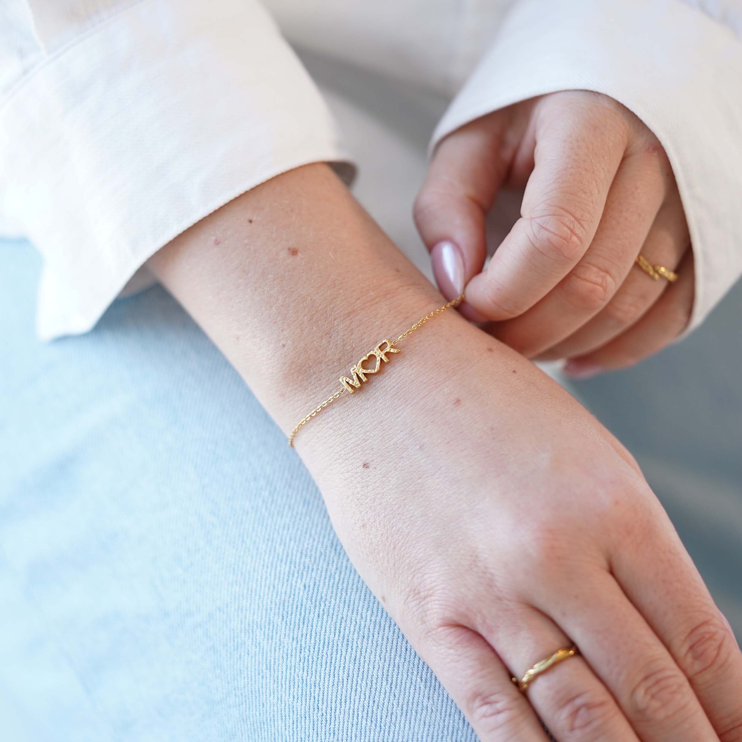 M♡R LIMITED ARMBÅND GULDBELAGT